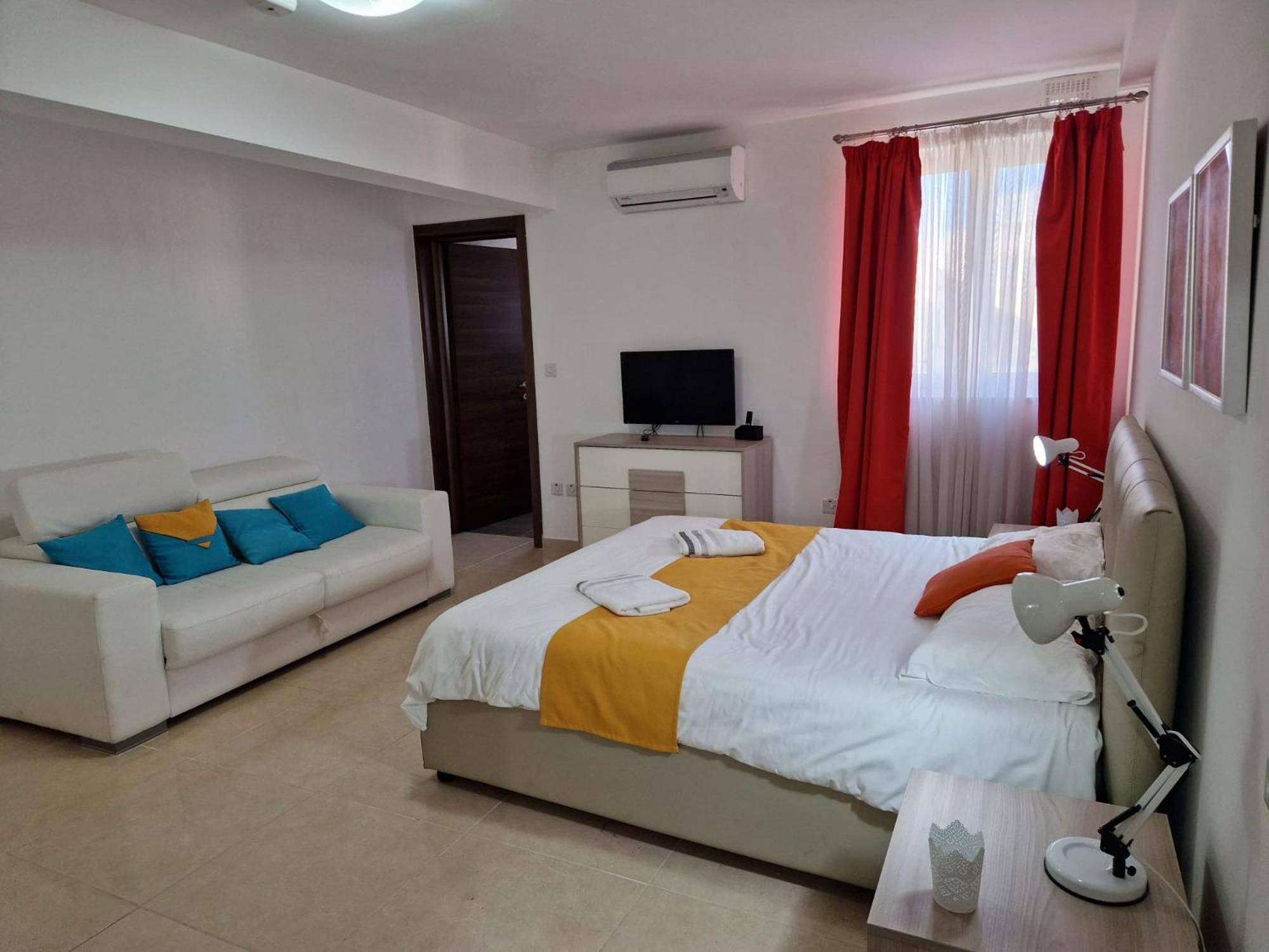 The Caves Apartments Saint Julian's Екстериор снимка